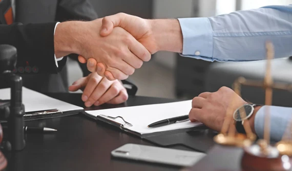 Advantages of choosing our Syracuse federal bail bond services including 24/7 support and expert legal help.