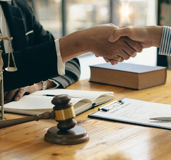 Trusted no collateral bail bond experts in Yaphank, NY offering 24/7 support and no property requirement.