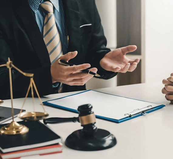 Warrant check and bail consultation services in Syracuse, NY to prevent unnecessary arrests.